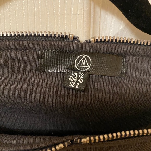 Off the shoulder zip detail top - Picture 2 of 4